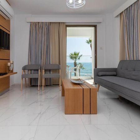 Rododafni Beach Apartments Paphos Esterno foto