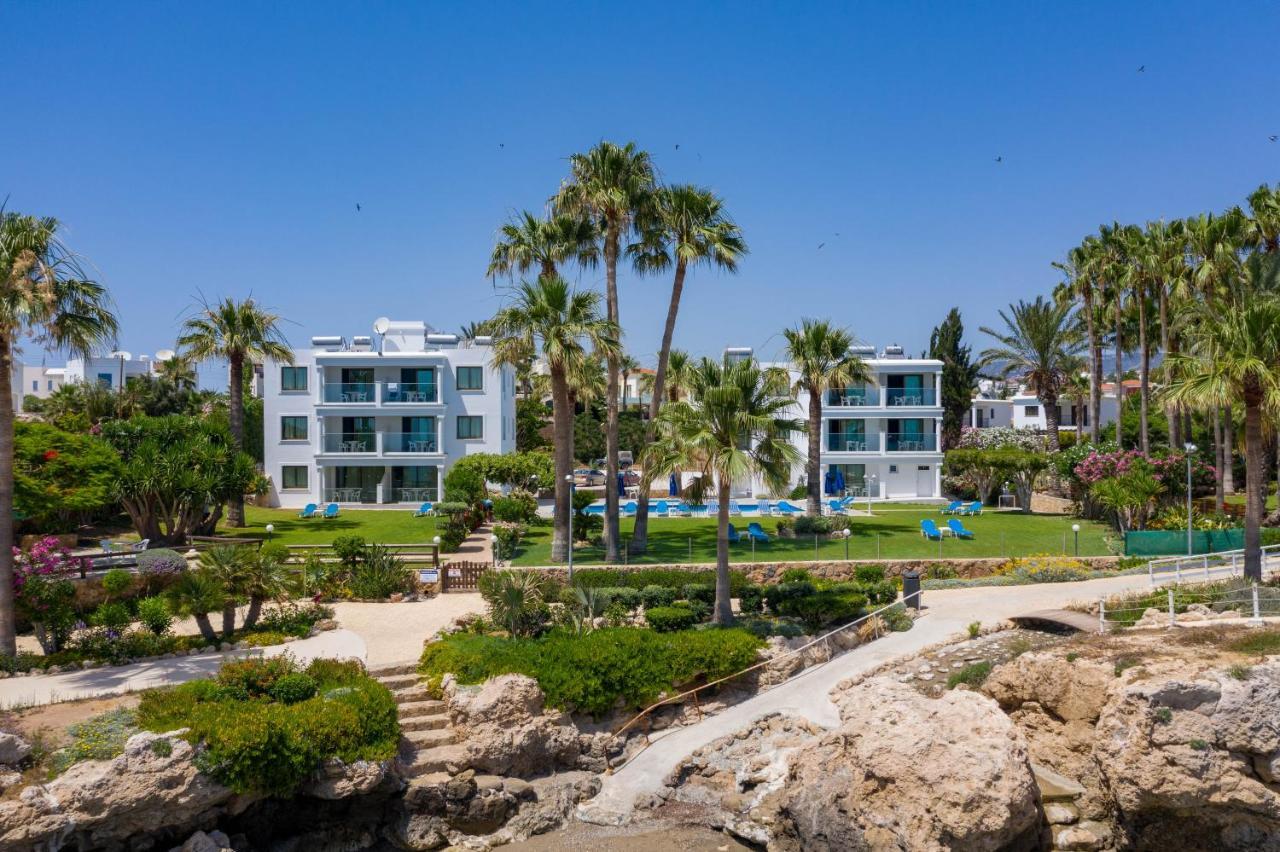 Rododafni Beach Apartments Paphos Esterno foto