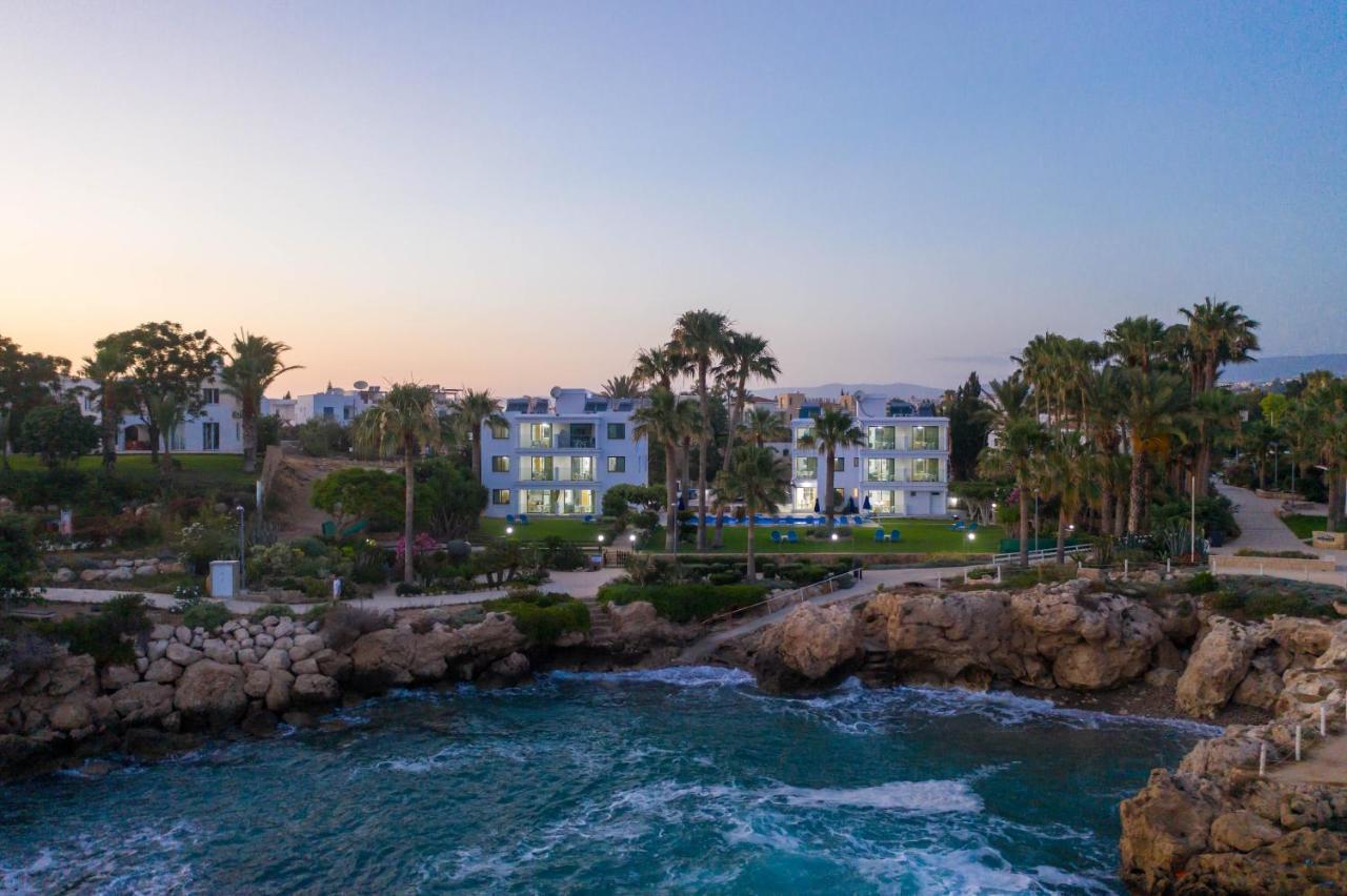 Rododafni Beach Apartments Paphos Esterno foto